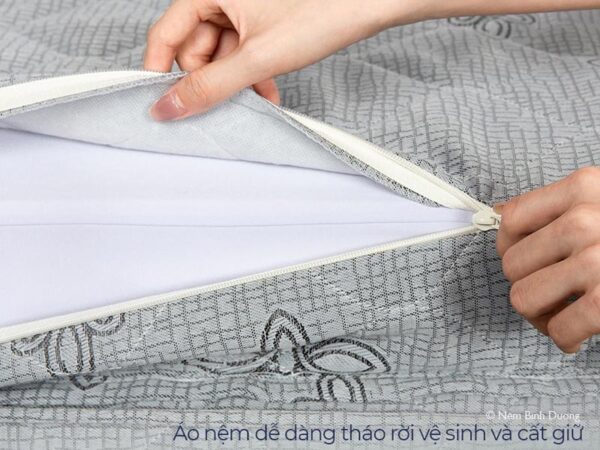 Nệm cao su hybrid Liên Á IKI Flip (gấp 2) 9 Nệm cao su hybrid Liên Á IKI Flip (gấp 2)