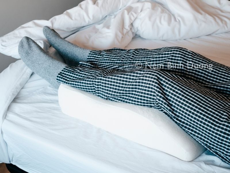 5++ lợi ích của việc kê cao chân khi ngủ có thể bạn chưa biết