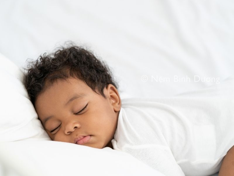 Hướng dẫn cách chọn nệm mùa hè cho trẻ sơ sinh 2024 3 Hướng dẫn cách chọn nệm mùa hè cho trẻ sơ sinh 2024