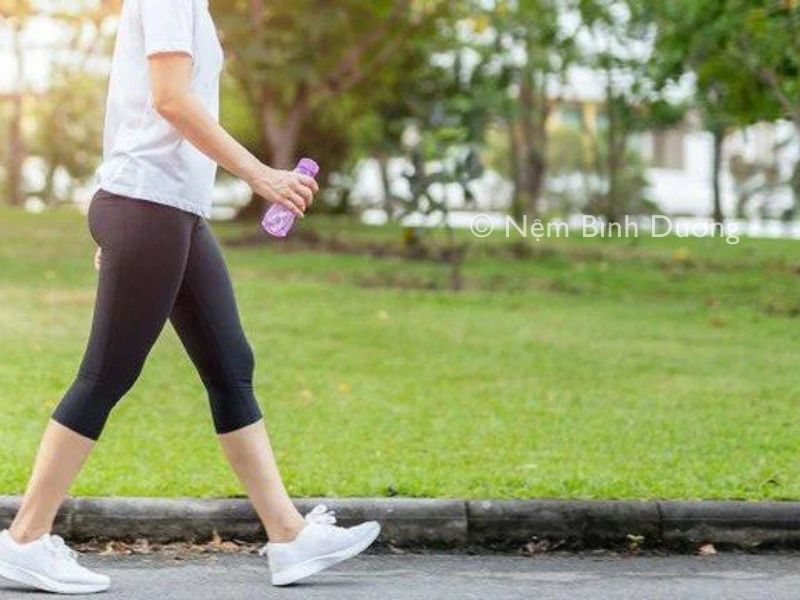 Lí do bạn nên đi bộ mỗi ngày