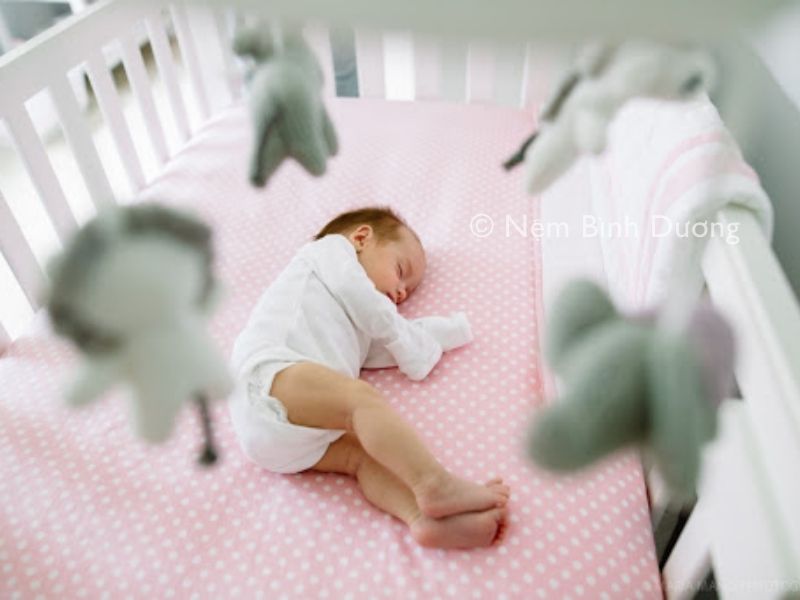 Khi nào nên cho trẻ ngủ riêng là tốt nhất?1 Khi nào nên cho trẻ ngủ riêng là tốt nhất?