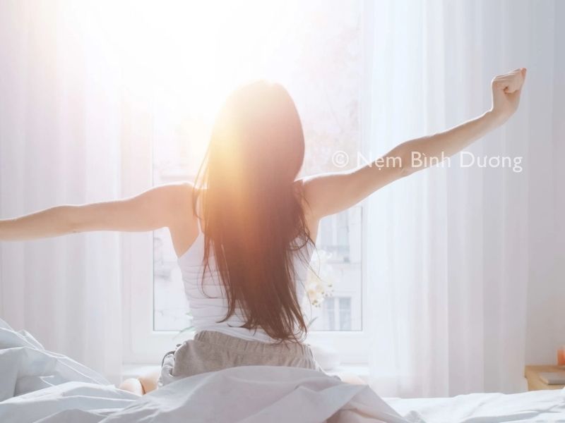 Lý do khiến bạn ngủ dậy tim đập nhanh4 Lý do khiến bạn ngủ dậy tim đập nhanh