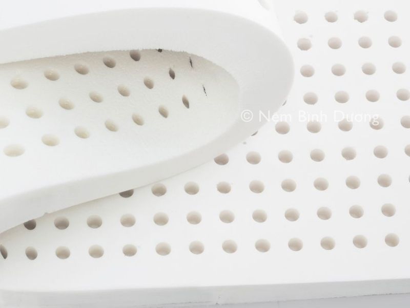 Nệm cao su có phơi nắng được không?