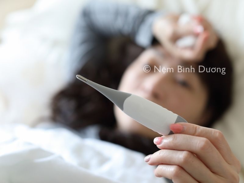 Mách bạn 7 cách ngủ ngon khi bị sốt cực hiệu quả