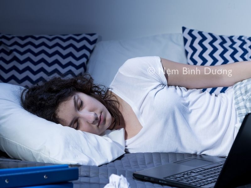 Ngủ quá nhiều gây ảnh hưởng đến sức khỏe như thế nào?