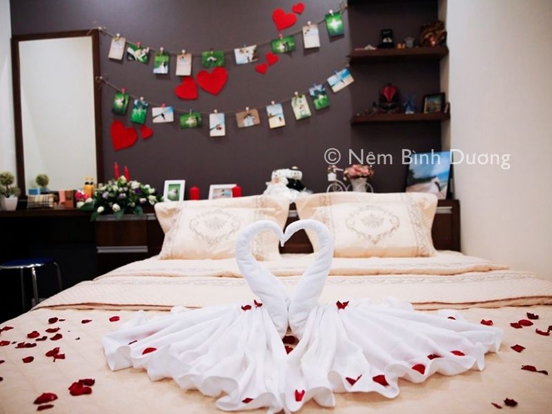 Nệm Bình Dương - Cách trải ga giường cưới để có cuộc hôn nhân viên mãn 1 Nệm Bình Dương - Cách trải ga giường cưới để có cuộc hôn nhân viên mãn