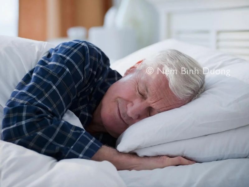 Nệm cho người lớn tuổi