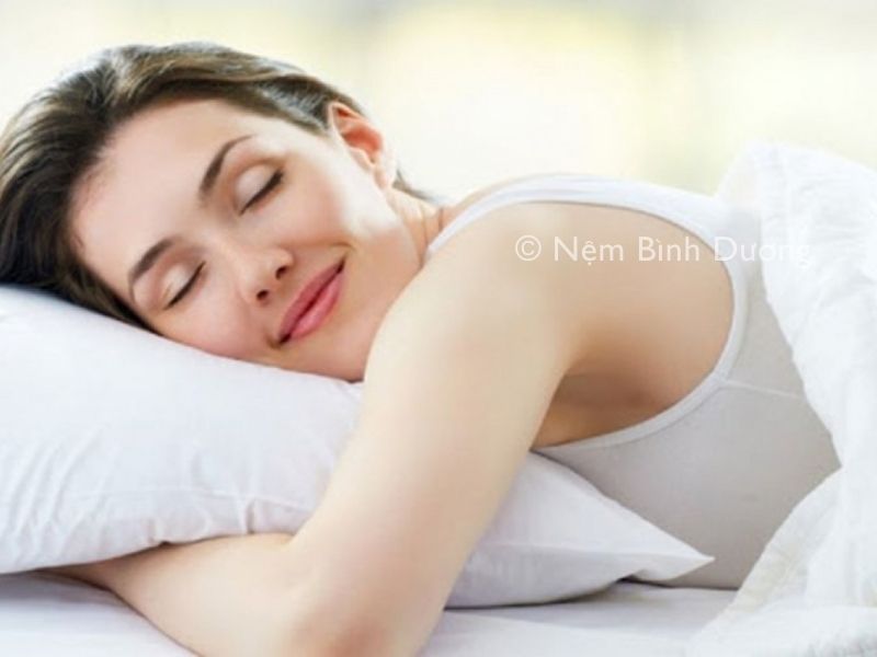 Mách bạn tips nằm nệm góp phần chữa trị đau lưng 4 Mách bạn tips nằm nệm góp phần chữa trị đau lưng