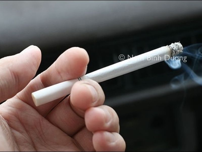 Mẹo làm thơm phòng ngủ bằng việc nói không với hút thuốc