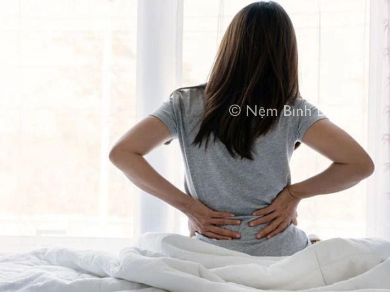 Tìm hiểu nguyên nhân nằm nệm bị đau lưng 1 Tìm hiểu nguyên nhân nằm nệm bị đau lưng