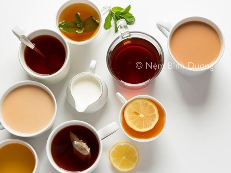 Dùng các loại trà thảo dược