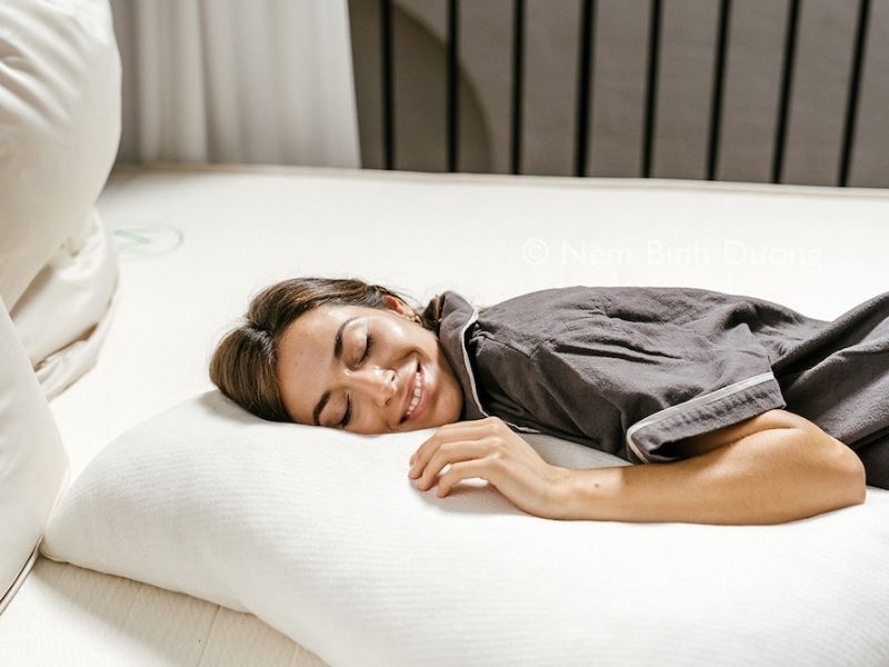 Nên mua nệm cao su thiên nhiên của hãng nào?