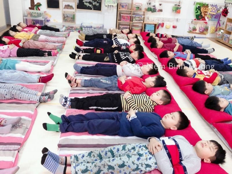Phương pháp tổ chức giấc ngủ cho trẻ mầm non