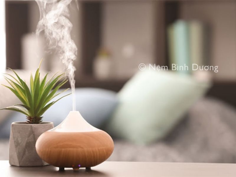 Xông tinh dầu trong phòng ngủ để thư giãn
