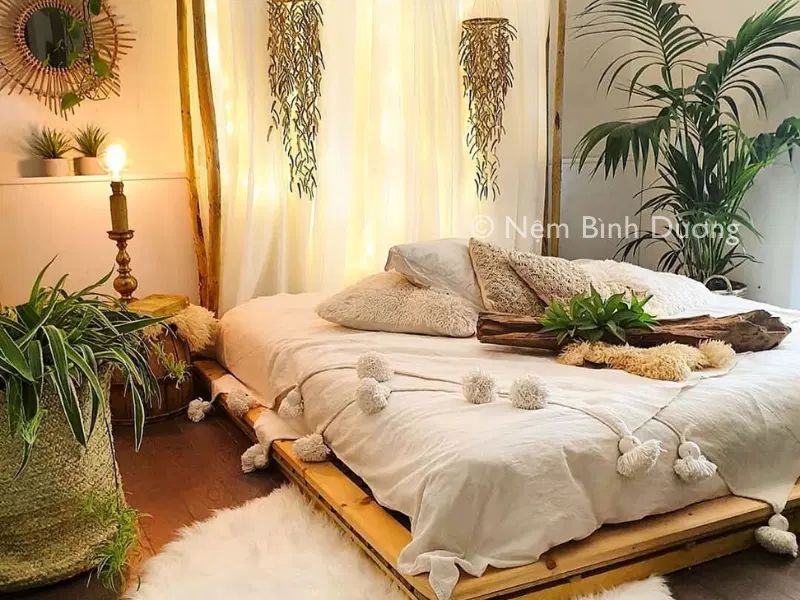 Trang trí giường pallet bằng cây xanh