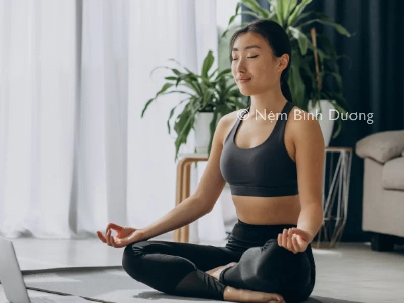 Bí quyết để có giấc ngủ ngon và sâu – Vận động nhẹ nhàng trước khi ngủ