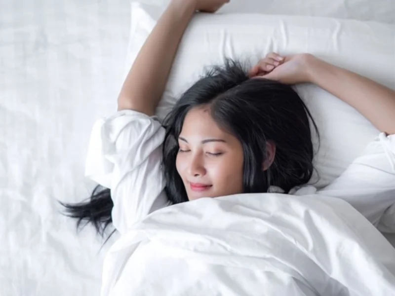 Khám phá tư thế ngủ để tăng vòng 1