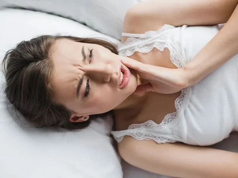 Ngủ Dậy Bị đau Cơ Hàm Nguyên Nhân Và Cách điều Trị Tại Nhà 1 Ngủ Dậy Bị đau Cơ Hàm Nguyên Nhân Và Cách điều Trị Tại Nhà