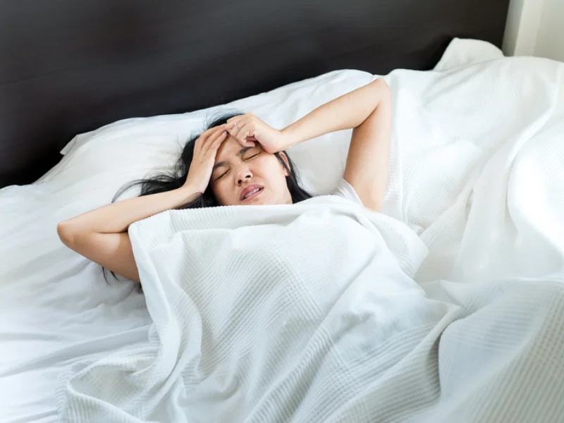 Ngủ hay bị giật người