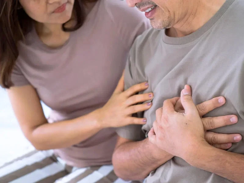 Nguyên nhân sáng ngủ dậy bị đau xương ức 2 Nguyên nhân sáng ngủ dậy bị đau xương ức