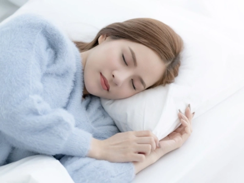 cách chọn gối phù hợp cho giấc ngủ và bảo vệ cổ