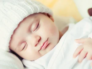7 mẹo giúp trẻ sơ sinh ngủ ngon suốt đêm
