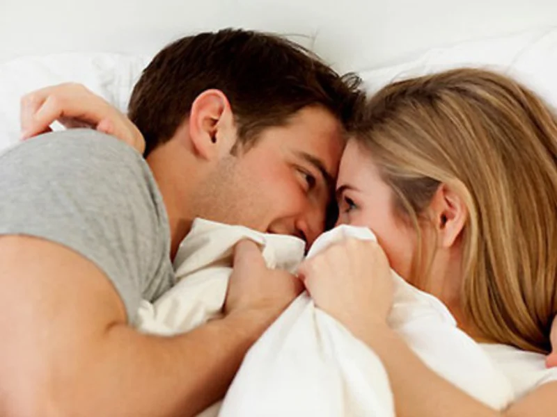 Ngủ đủ giấc giúp duy trì ham muốn tình dục ổn định