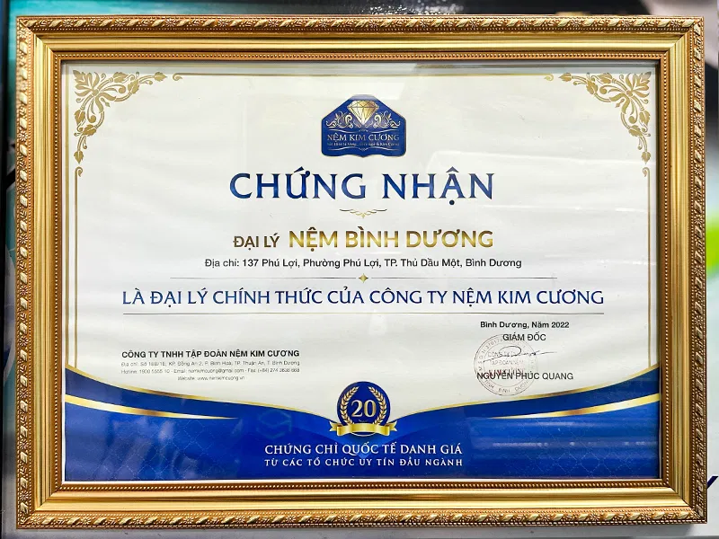 Cửa Hàng Nệm Kim Cương Tại Ngã Tư 550 Thuận An