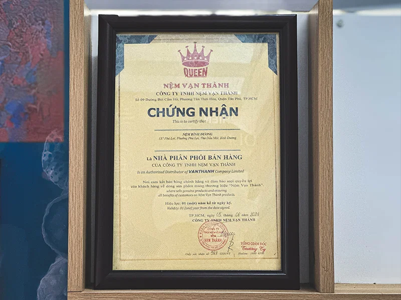 Cửa hàng nệm Vạn Thành tại ngã tư 550 - Thuận An