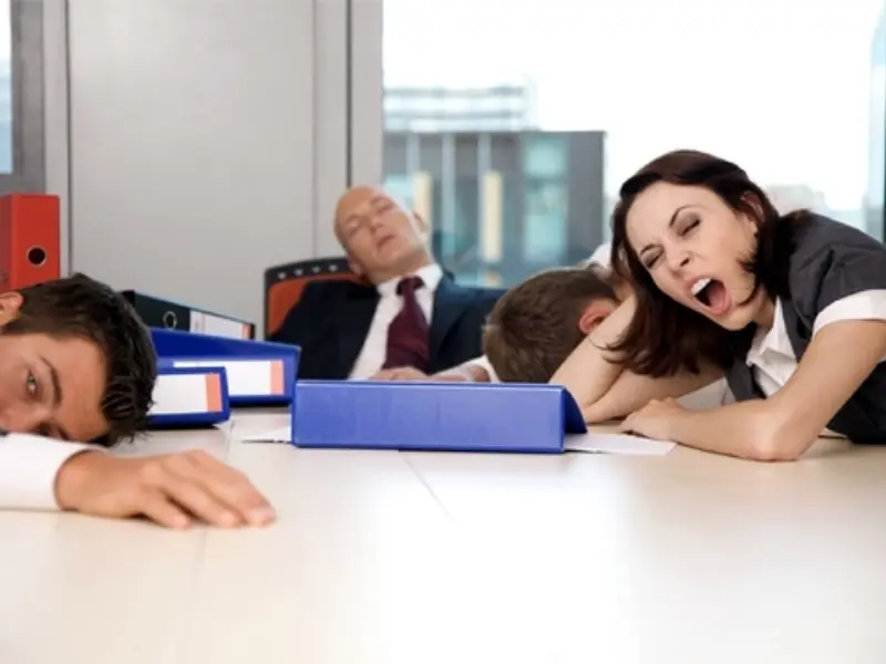 Giấc ngủ và hiệu suất làm việc liên quan thế nào đến não bộ?