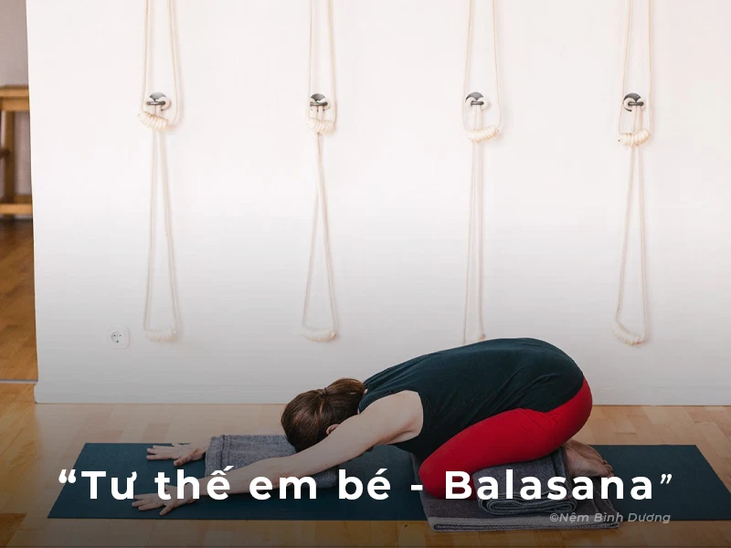 5 Bài Tập Yoga Trước Khi Ngủ Giúp Bạn Thư Giãn Và Ngủ Ngon Hơn 3 5 Bài Tập Yoga Trước Khi Ngủ Giúp Bạn Thư Giãn Và Ngủ Ngon Hơn
