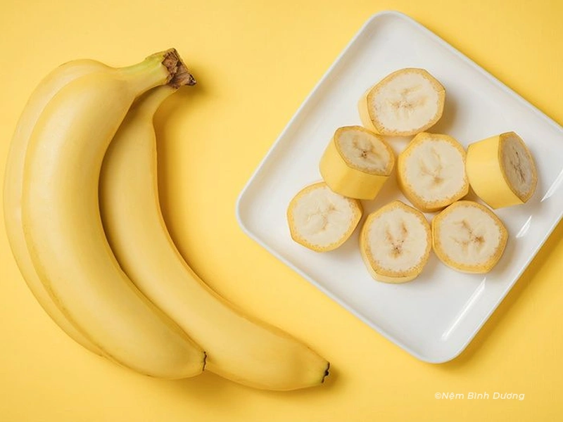 10 Thực phẩm giúp ngủ ngon tốt cho sức khỏe: Chuối giàu Kali