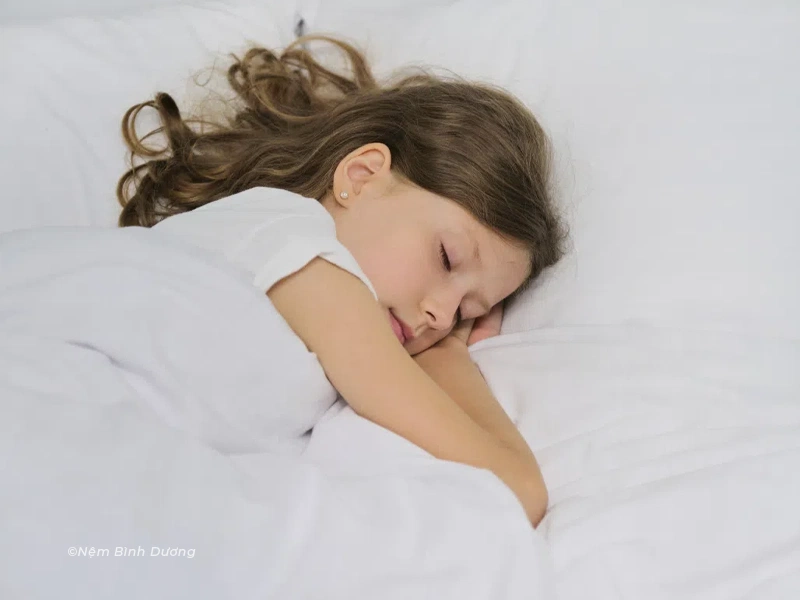 Trẻ Em Cần Ngủ Mấy Tiếng Để Phát Triển Khỏe Mạnh? 1 Trẻ Em Cần Ngủ Mấy Tiếng Để Phát Triển Khỏe Mạnh?